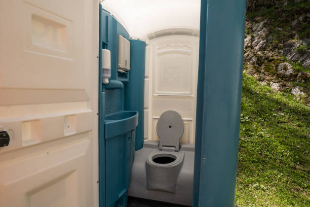 Porta potty rental for festivals in Siena College, NY